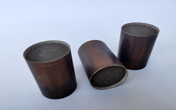 মোটরসাইকেল 300 সিপিএসআই 400 সিপিএসআইতে পিডি পিডি আরএইচ অনুঘটক রূপান্তরকারী